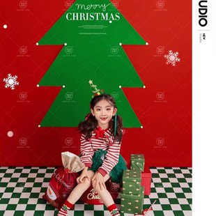 照相馆儿童写真摄影道具耶诞树背景布拍耶诞节照红色挂布装饰地毯