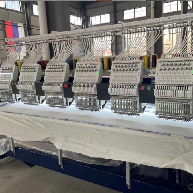 供应全自动电脑绣花机多功能多头平绣机高速智能多头服饰绣花机