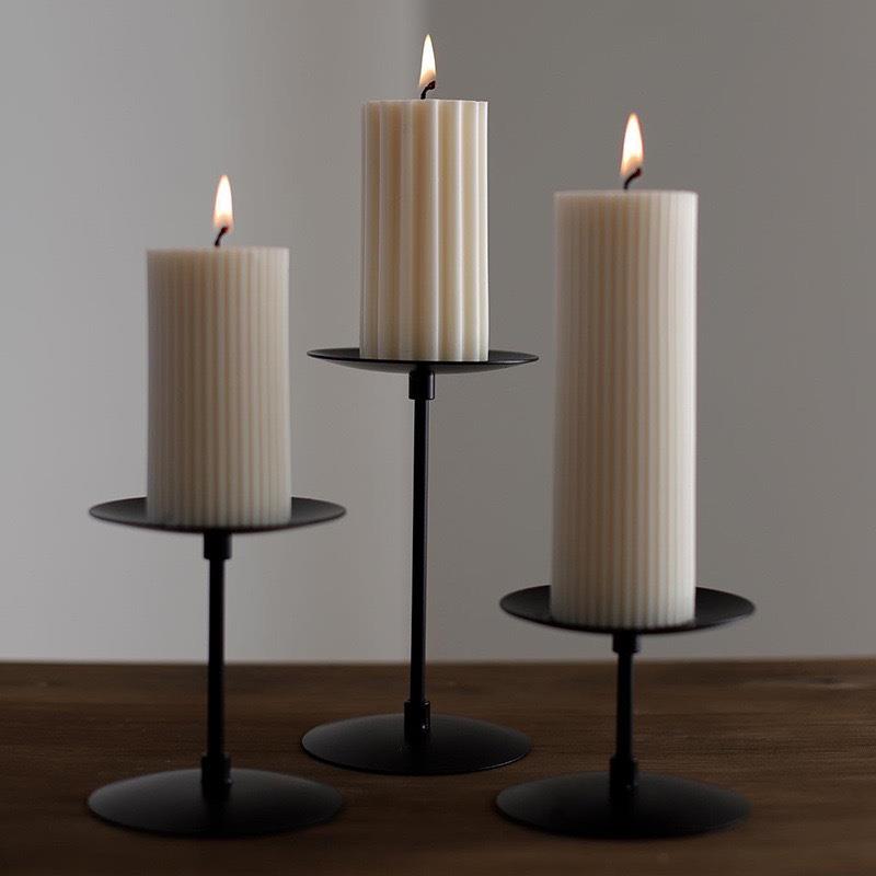 IOTC欧式圣诞哑黑色铁艺烛台香薰蜡烛烛台复古柱状蜡烛托盘家居