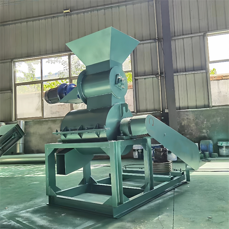 高湿精细酒糟药渣粉碎机鲜树叶尾菜粉碎机自动进料果渣粉碎机