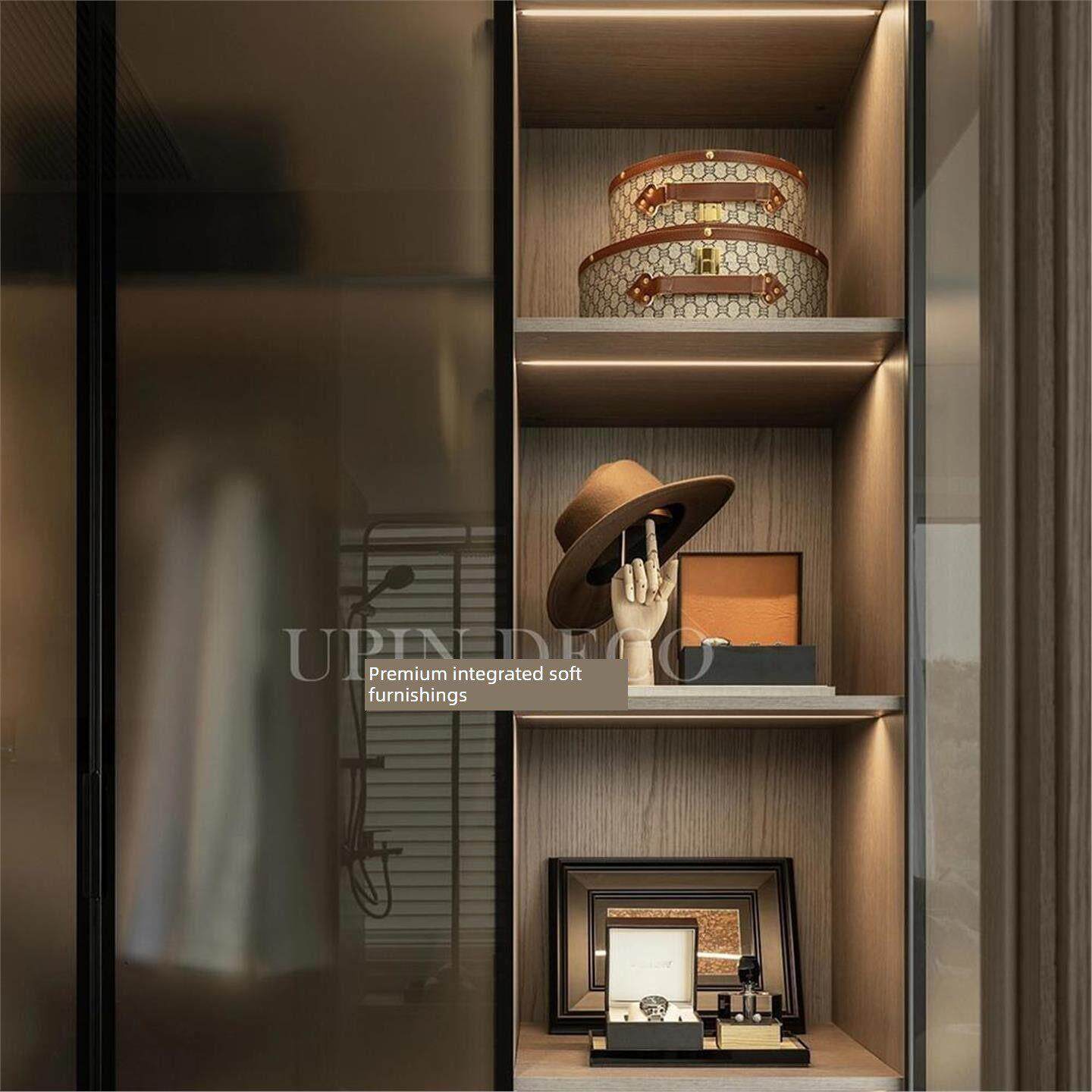 样板房衣帽间装饰品现代轻奢衣柜收纳盒箱梳妆台桌面托盘香水摆件