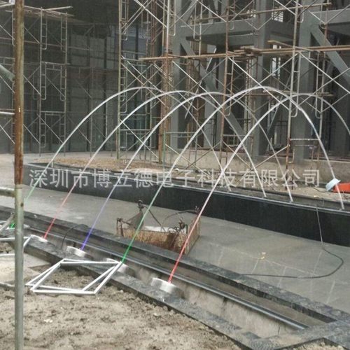 不锈钢波光跳泉喷头可互动感应水景波光灯喷头玻光喷泉设备厂家