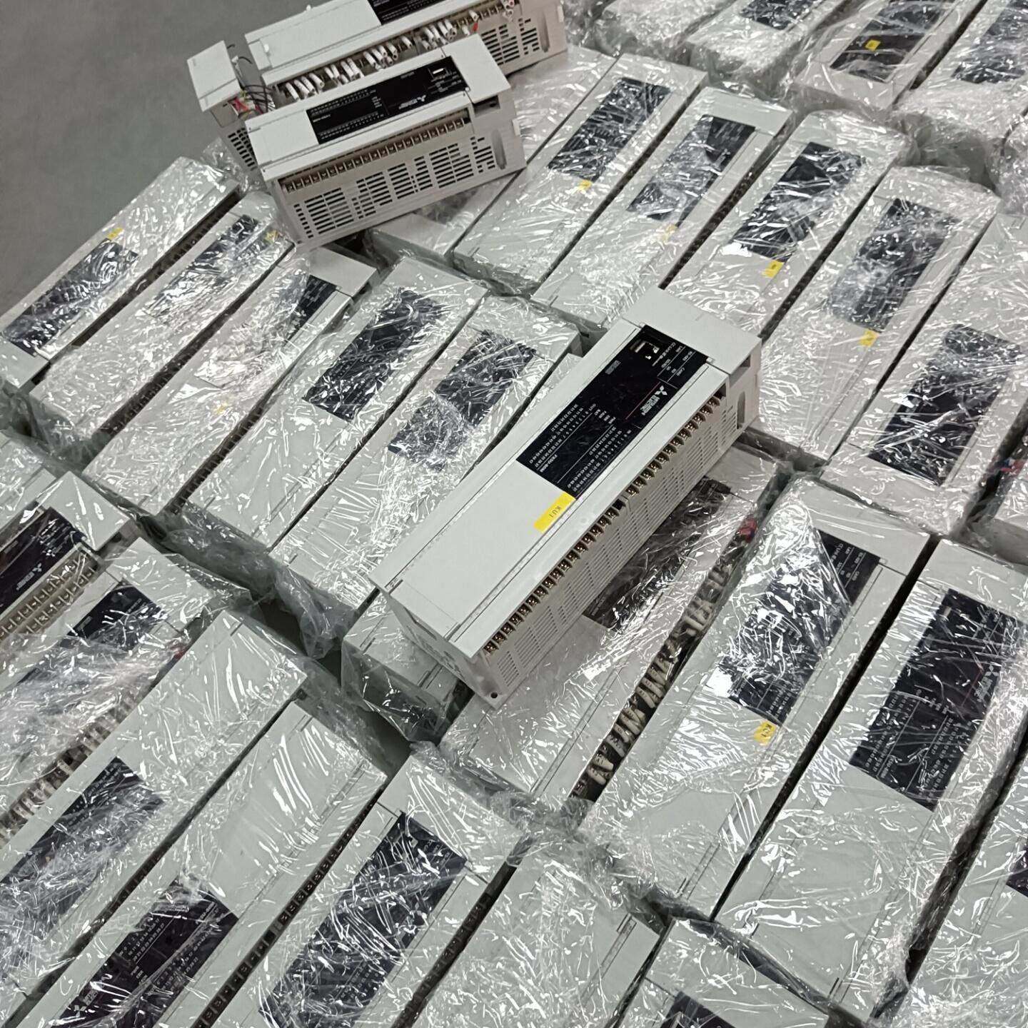 议价PLC FX5U-80MT/ES  功