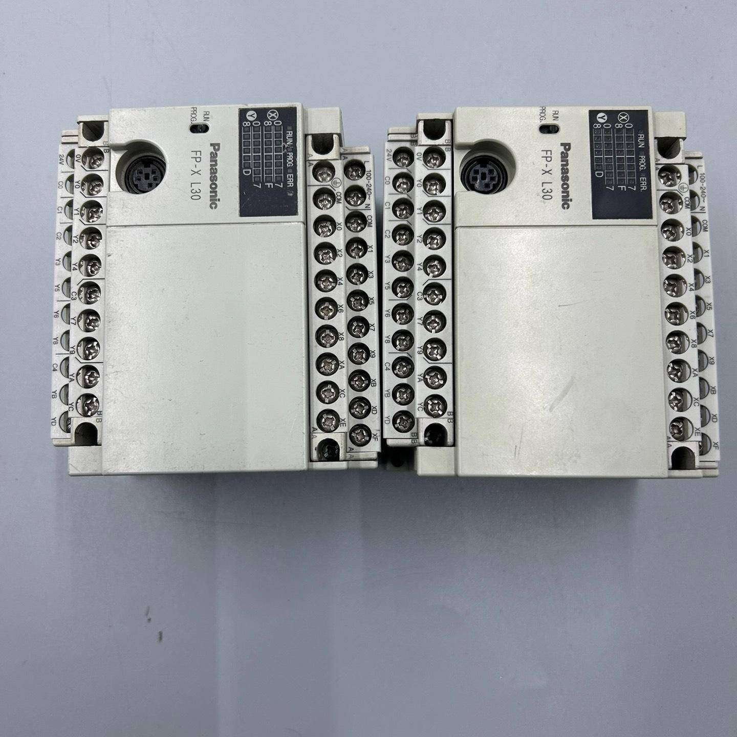 议价PLC 型号FP-X L30 附带AFPX-L30R-F