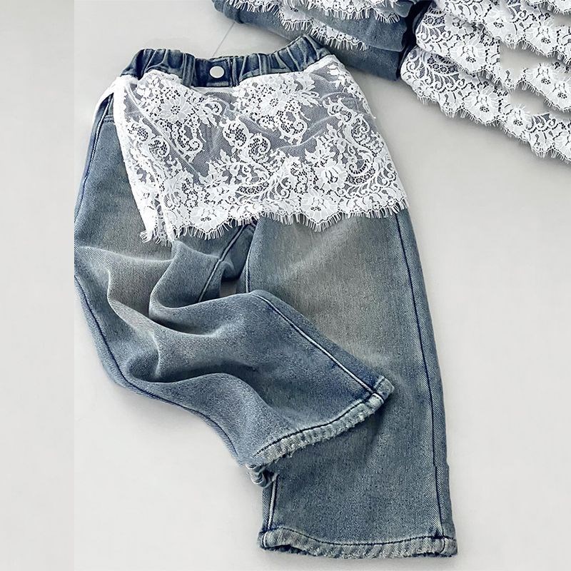 韩系童装夏季新款女童百搭宽松直筒裤洋气蕾丝拼接屁帘阔腿牛仔裤
