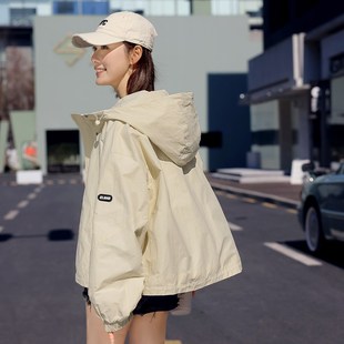 大碼 寬松百Z搭薄款 休閑風(fēng)衣外套女短款 工裝 連帽韓版 2024春秋新款
