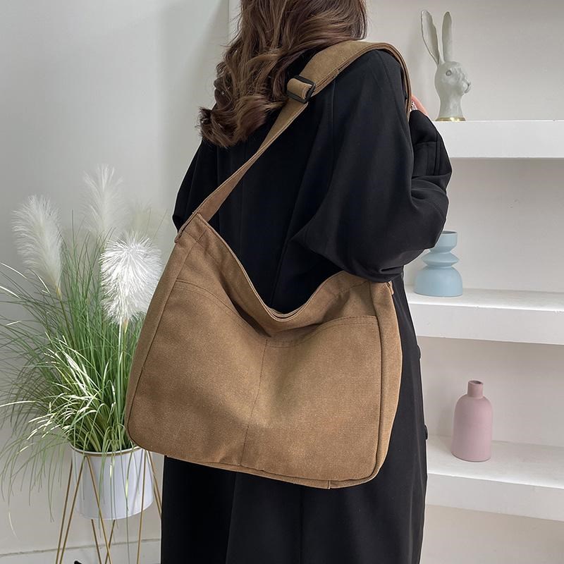 2025新款日系水洗帆布包女大容量休闲百搭单肩包学生上课斜挎布包