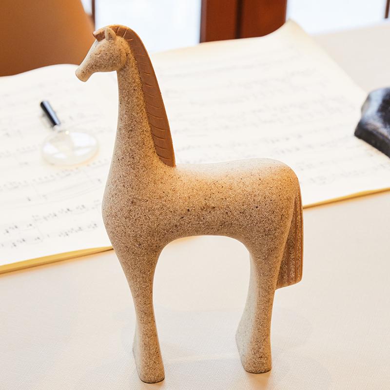 简约工艺玄关时尚酒柜装饰品客厅摆件马摆设创意家居电视柜现代