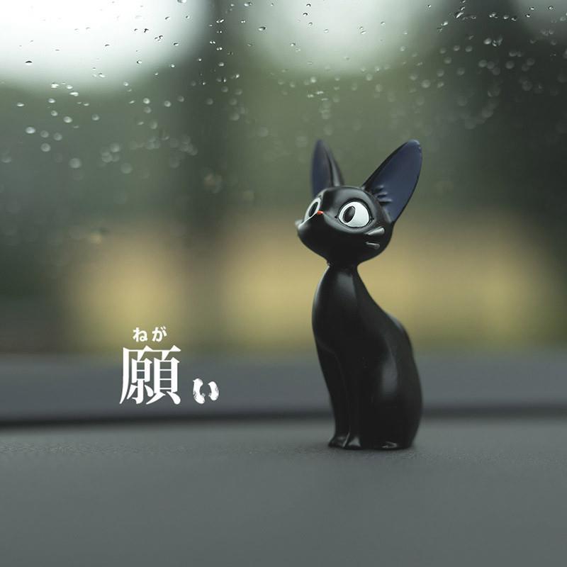 宫崎骏车载摆件2023治愈系黑猫装饰车上车猫咪内中控台汽车饰品
