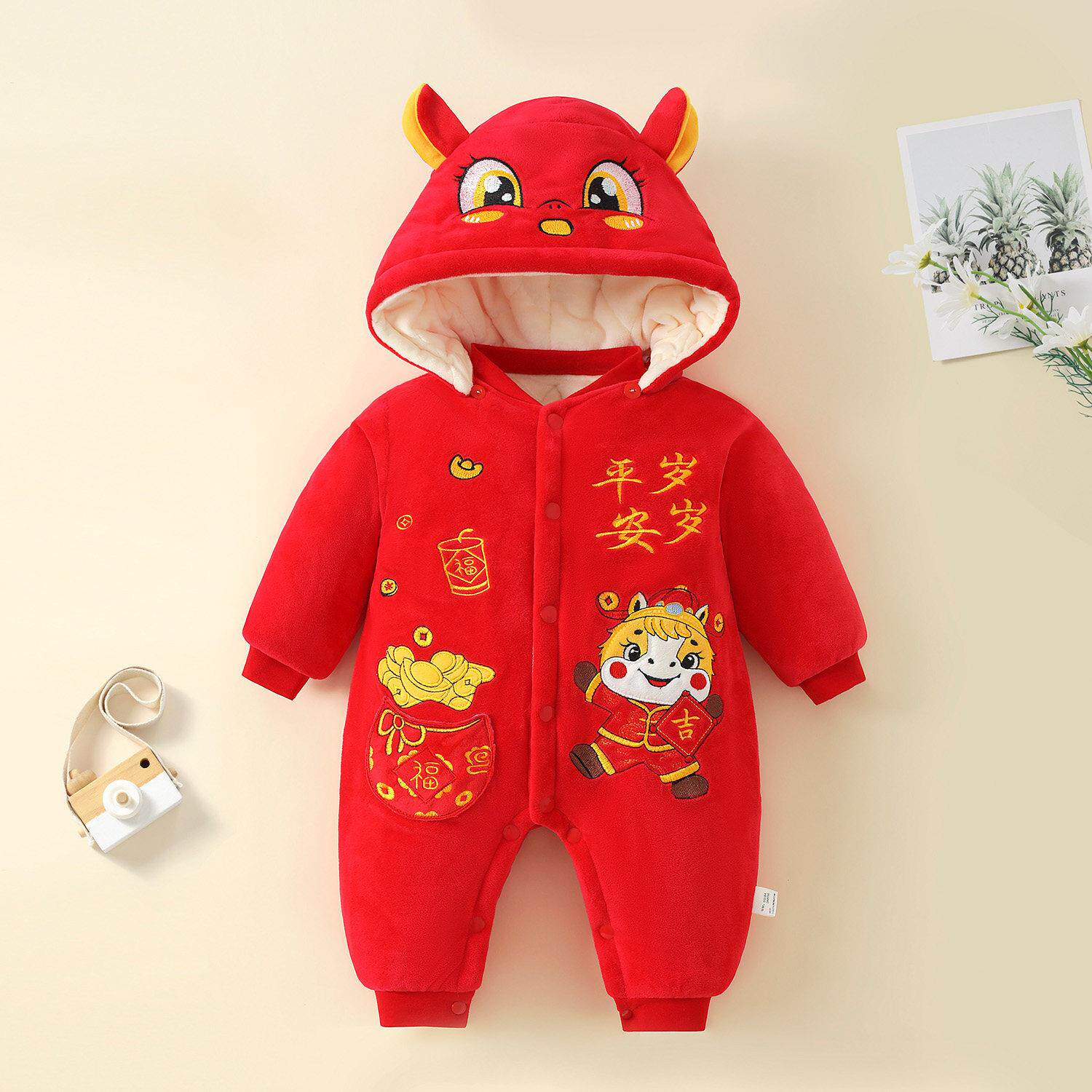 婴儿连体衣秋冬季加绒加厚保暖新生儿睡袋宝宝爬服外出衣服拜年服