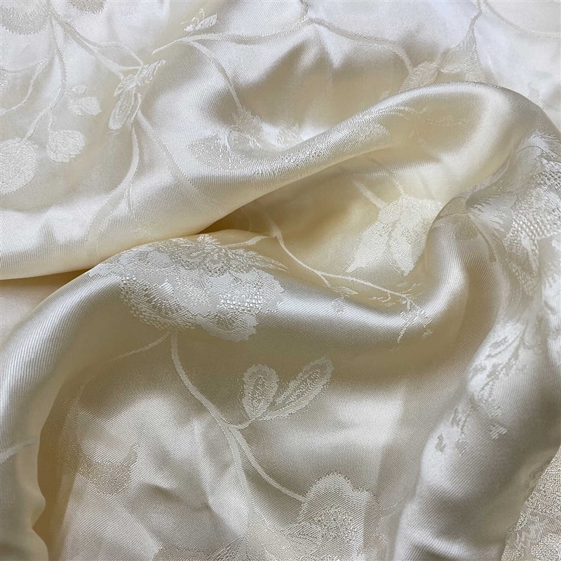 醋酸缎面提花 奶白色超温柔 衬衫连衣裙长裤旗袍新中式汉服布料