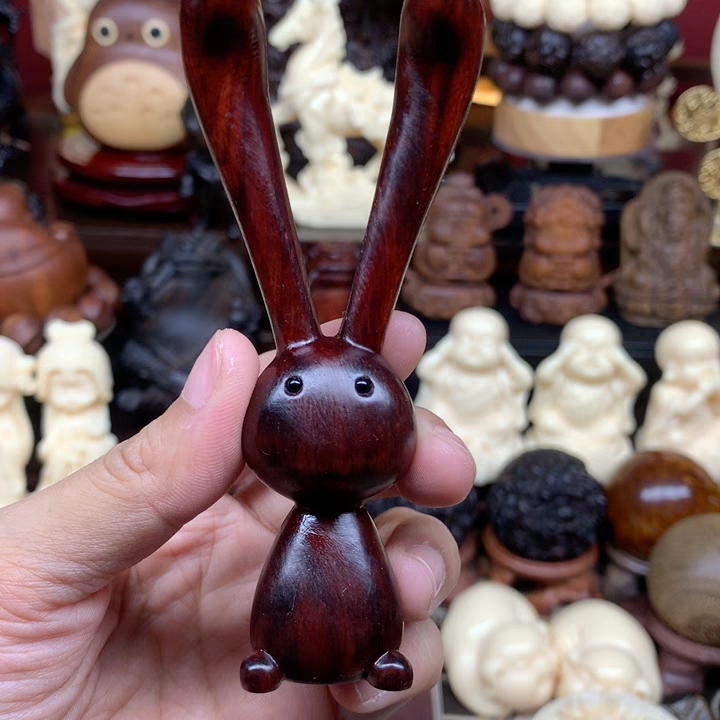 天然紫檀木长耳朵兔子眼部按摩鼻子按摩下颌线改善黑眼圈眼袋礼物