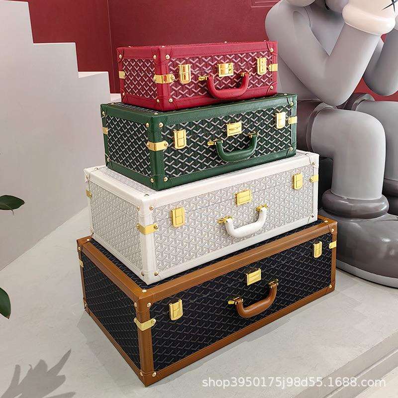 样板间衣帽间手提箱储物箱直播间橱窗展厅摄影道具箱子硬箱储物箱