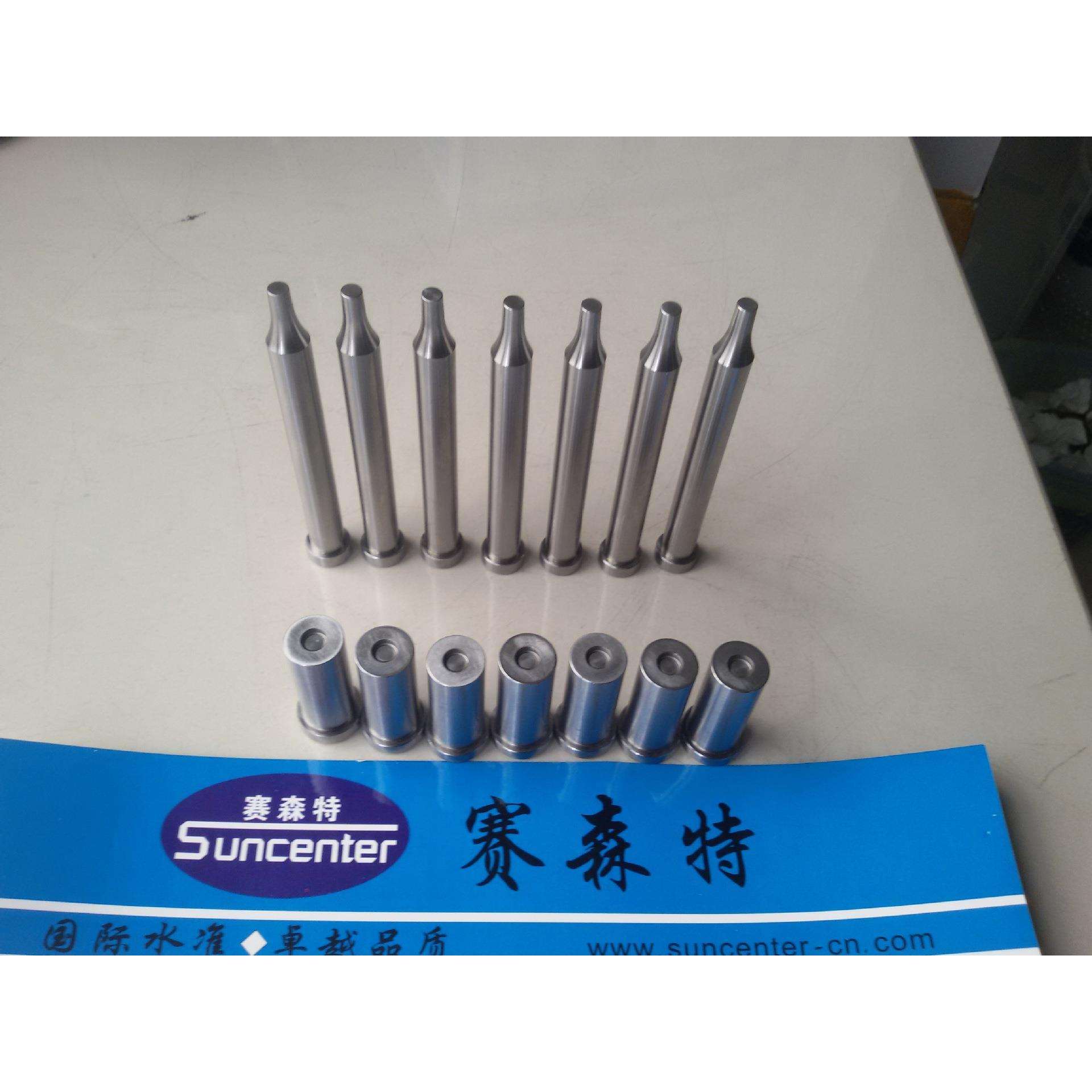 无铆钉压铆模具