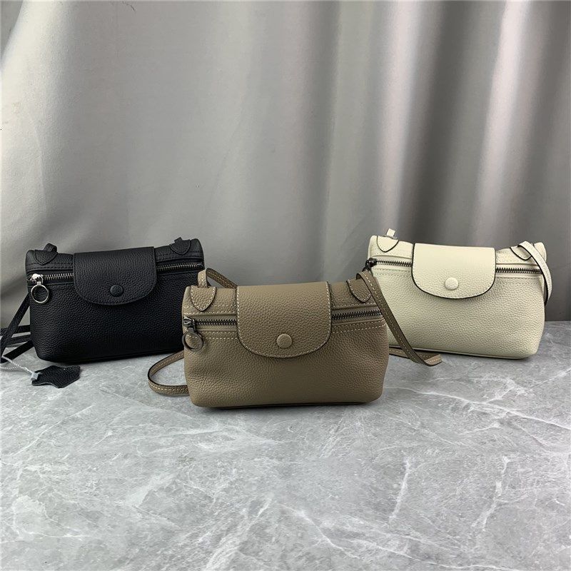 头层牛皮女d士斜挎包2024新款时尚休闲单肩包小包春夏季真皮女包,箱包皮具/热销女包/男包,小方包,淘宝优惠券,粉丝福利购,淘宝优惠卷