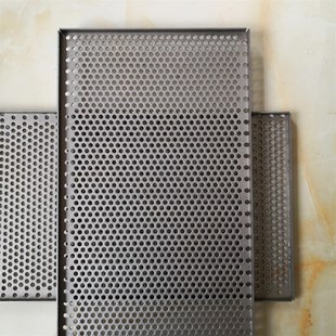 Q235a钢板冲孔网 磨筛用钢板网 厚度16mmm孔径25mm钢板圆孔网