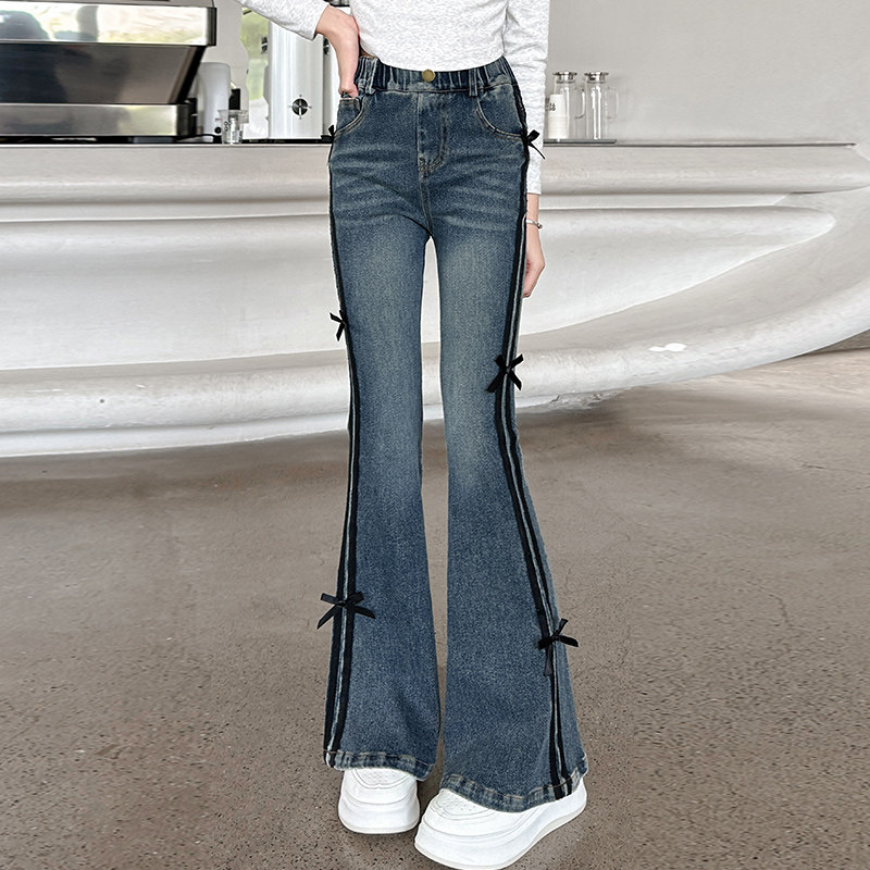 女童牛仔裤春秋儿童洋气网红秋季微喇裤子大童秋装紧身弹力喇叭裤