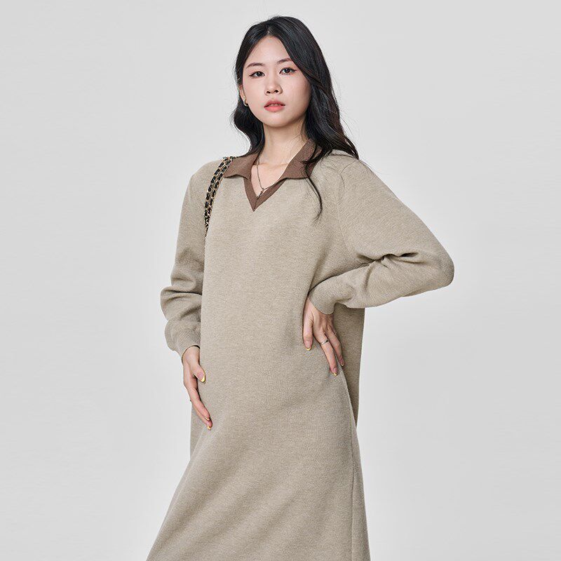 [新品]孕妇装春装2025新款翻领针织连衣裙长款春秋高级感长袖裙子