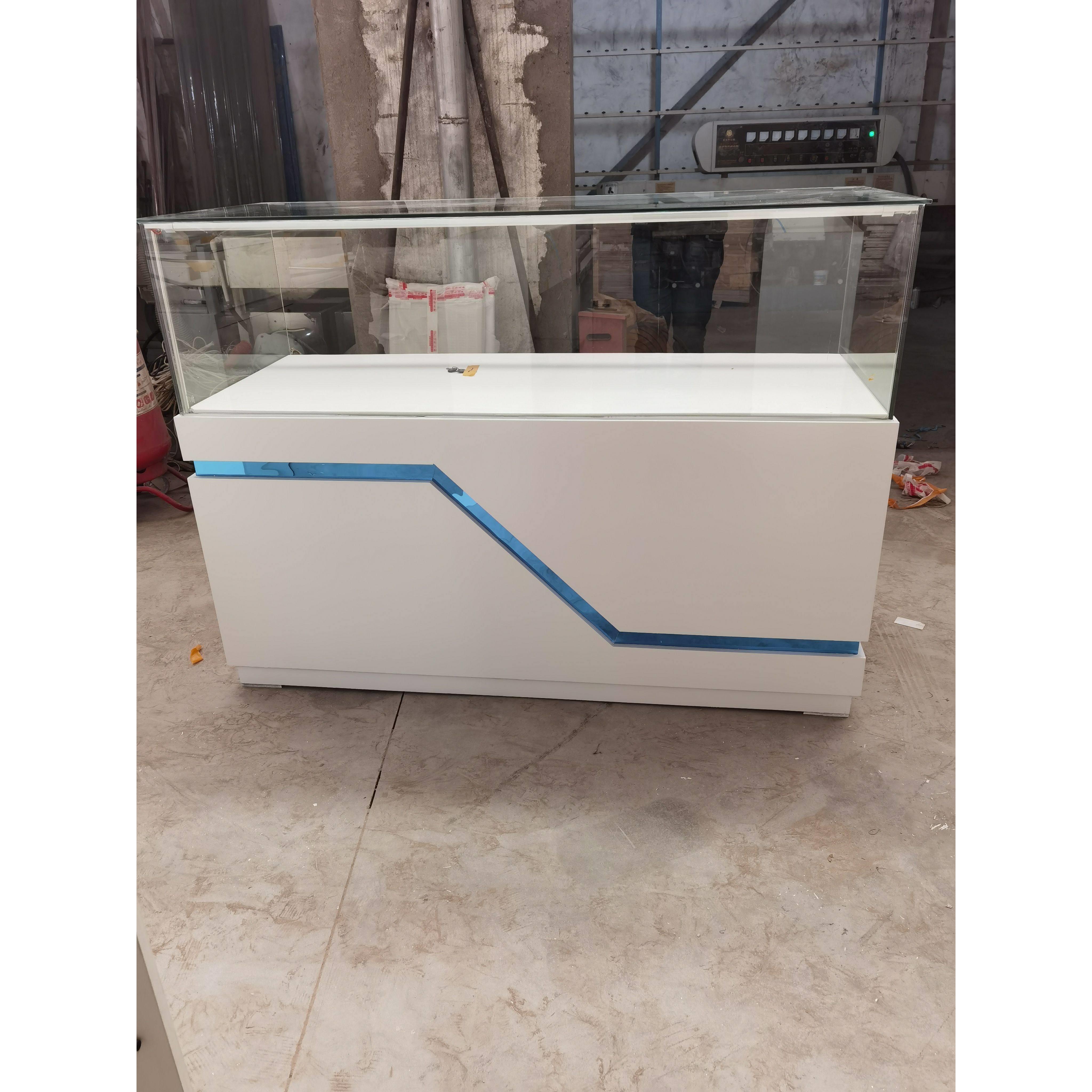 创意烤漆产品玻璃展示柜研发零件配件展览柜公司展柜中岛柜摆件柜