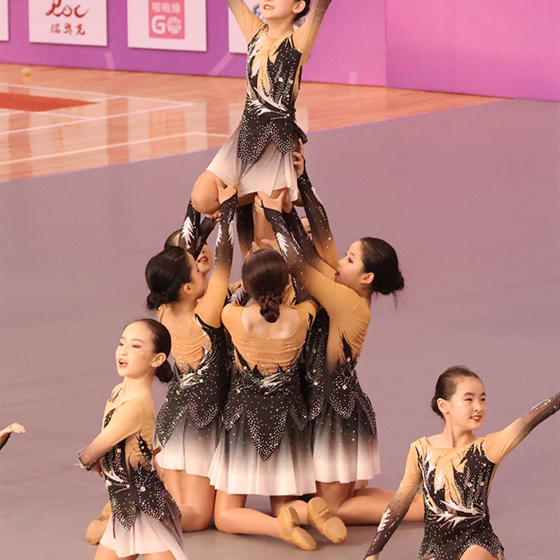 定做啦啦操比赛服装啦啦队演出服健美操H服装套装舞蹈服23女男新