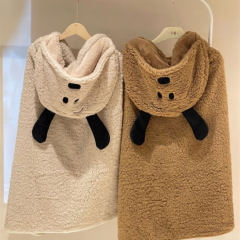 毛绒披肩斗篷f加厚白色毛毯狗狗可爱女生秋冬季套头防寒保暖毛毯