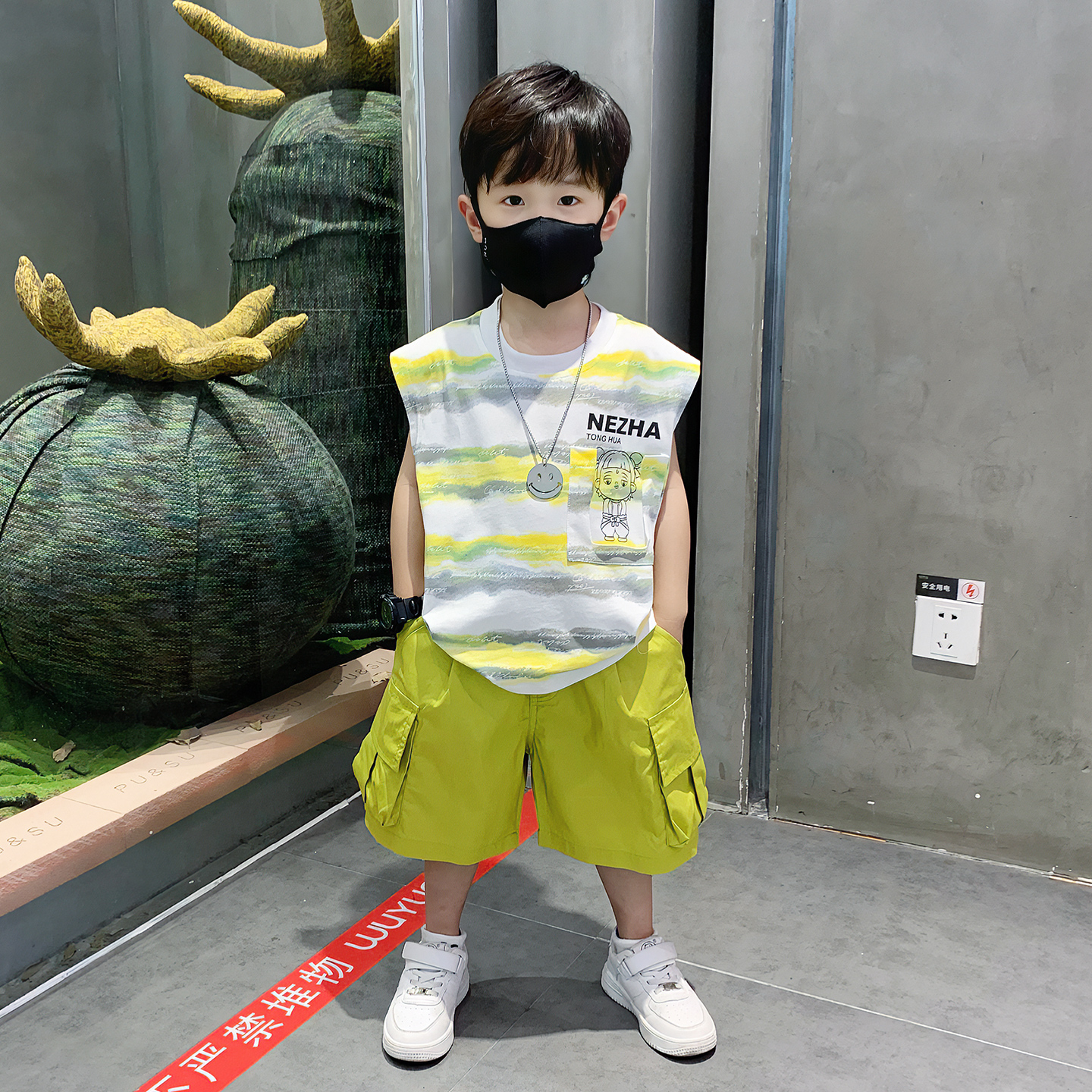 左西哪吒衣服男童夏套装2025新款儿童宝宝夏季男孩条纹无袖背心两