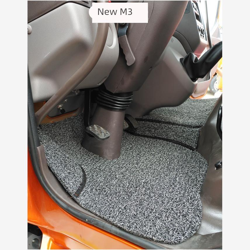新款东风柳汽乘龙M3脚垫专用货车驾驶室L3地毯垫地胶地垫装饰用品