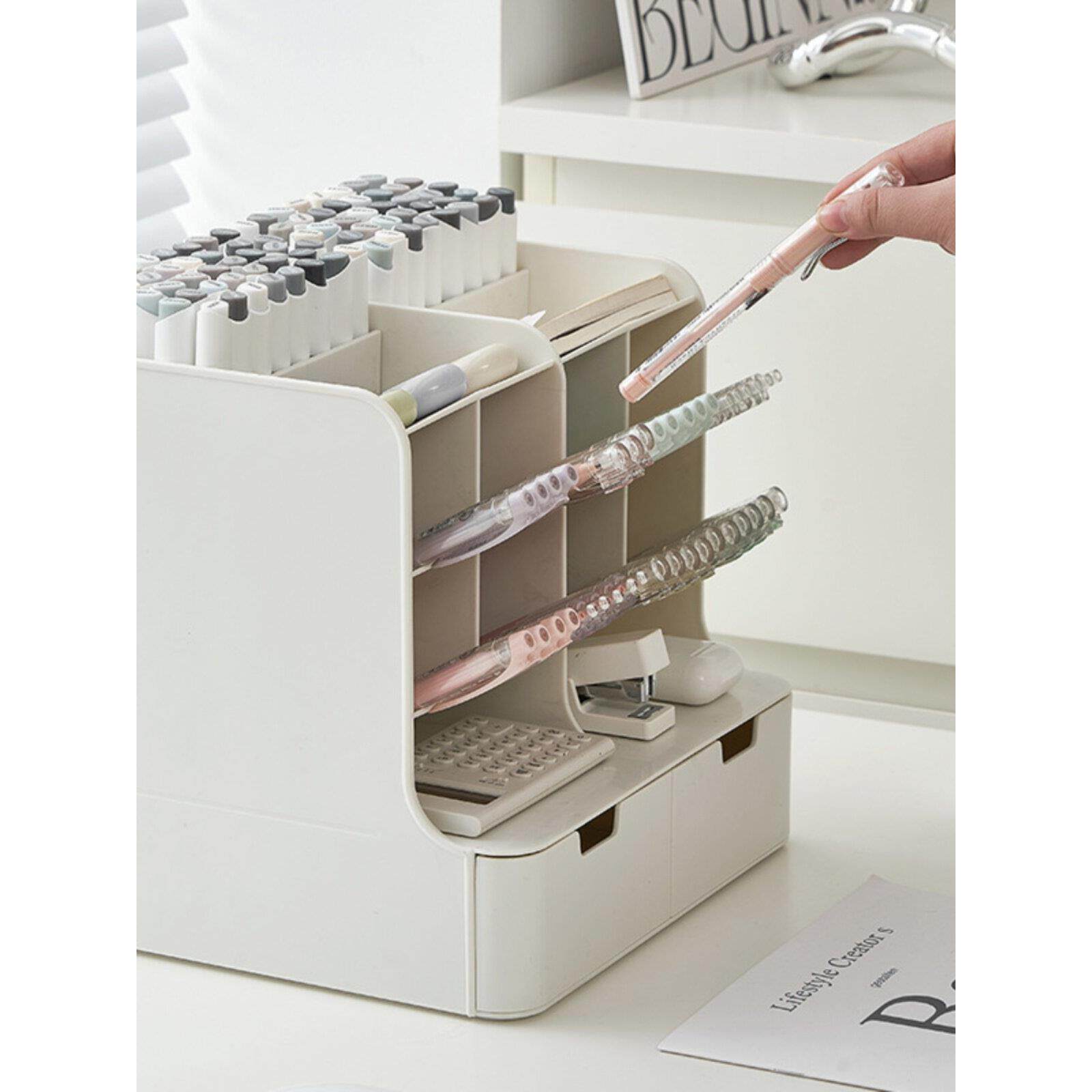 【叁时好物】大容量笔筒收纳盒办公室桌面斜插式多功能书立笔筒