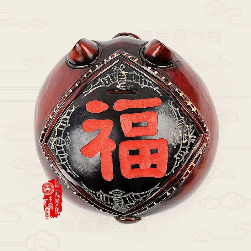 厂家直销猪福存钱罐 特色桃木木雕家居工艺品摆件 木质小猪储蓄罐