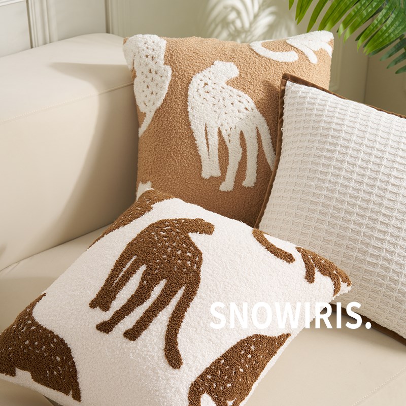 宅寂风咖色抱枕可爱动物抱枕套民宿客厅沙发靠垫床上靠枕装饰方枕
