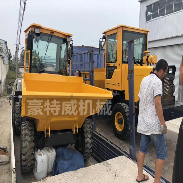 供应全封闭液压翻斗车四驱25马力大翻斗车工地工程3吨大型蹦蹦车