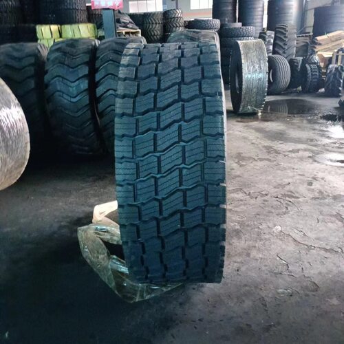 雪地轮胎50铲车轮胎23.5R25真空轮胎60装载机轮胎26.5R25雪地纹