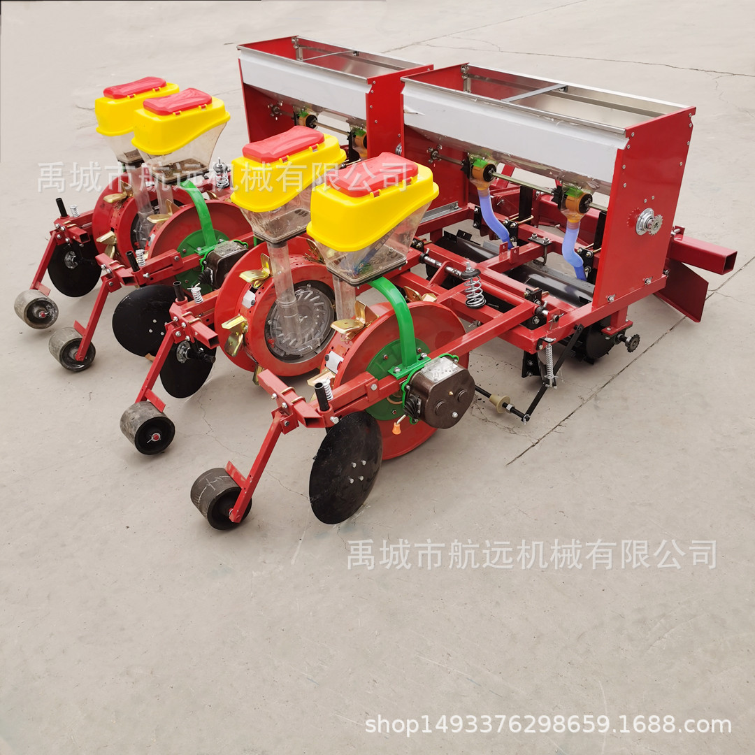 新款4行玉米膜上播种机 2行先铺膜在播种的大豆高粱精播机 免扣膜