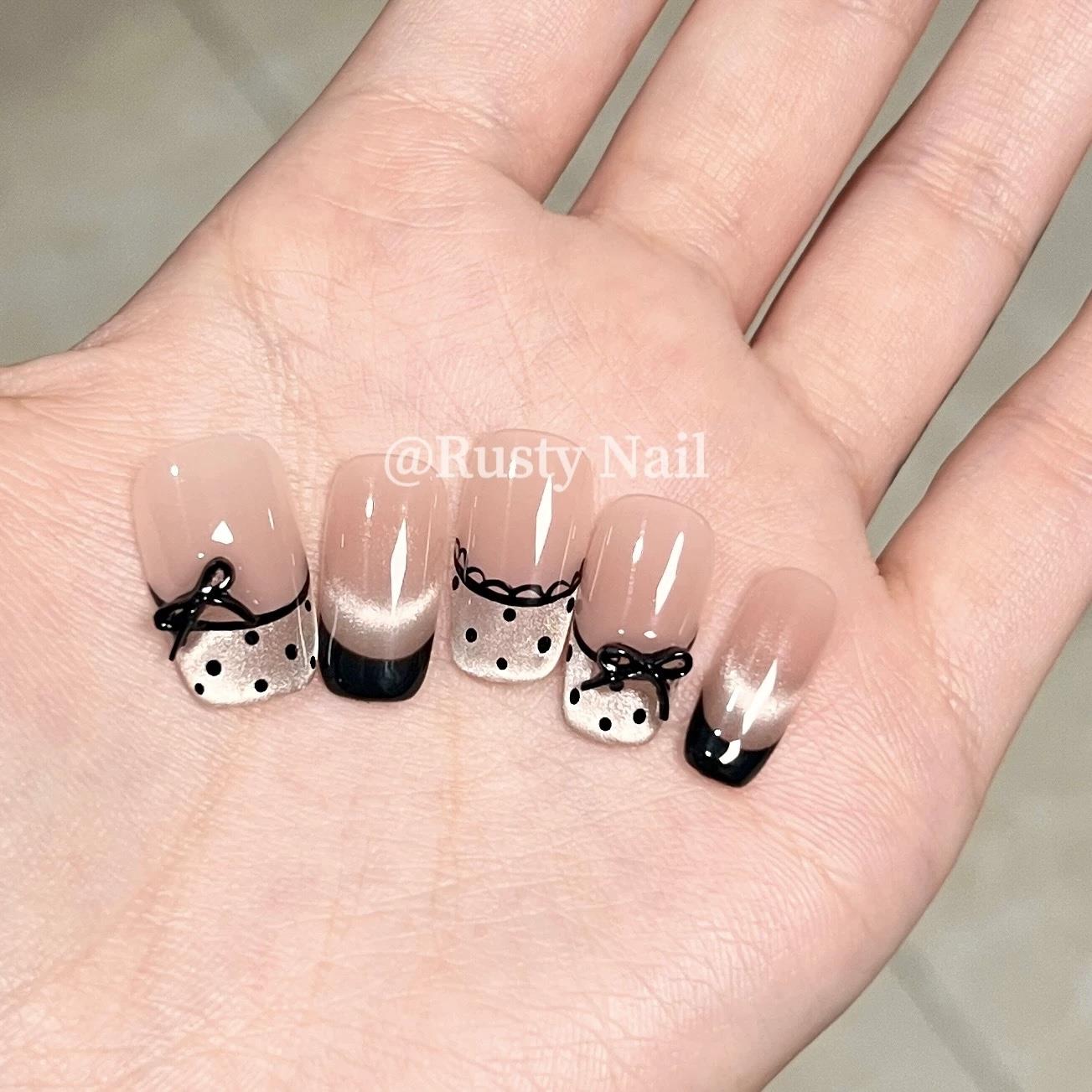 【蕾丝边】miu系黑色波点蝴蝶结猫眼手工穿戴甲富家千金美甲贴片