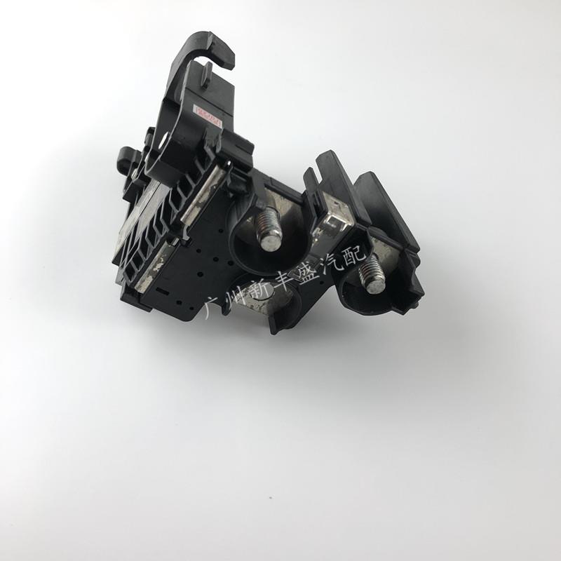 适用三代飞度电瓶保险丝缤智xrv电池正极保险哥瑞竞瑞GK5保险盒片