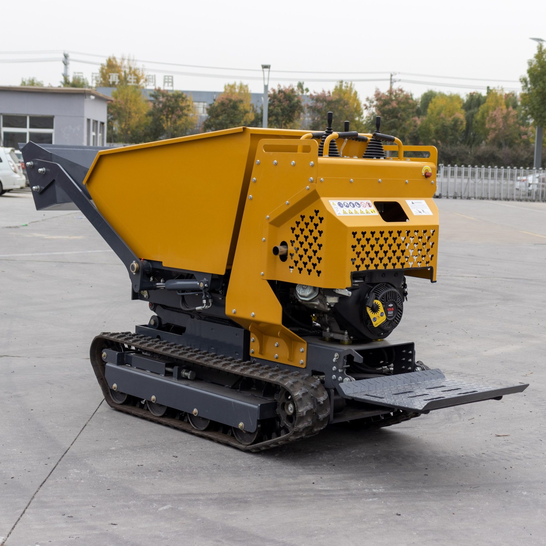 海拓小型履带式EPA翻斗车 出口美国建筑工程用砂浆自卸式运输车,农机/农具/农膜,林业机械,淘宝优惠券,粉丝福利购,淘宝优惠卷