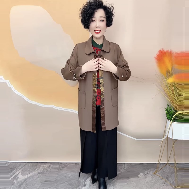 2025春装长袖中老年妈妈v装休闲百搭时尚气质中长款流苏风衣外套