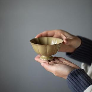 定窑黄釉高足茶杯主人杯复古陶瓷品茗杯个人家用茶盏单杯功夫茶具