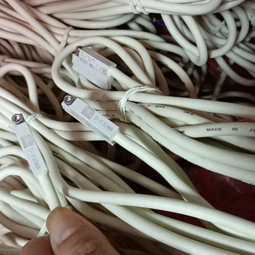 SMC磁性开关，D-P3DWAL,单头3米，用的议价