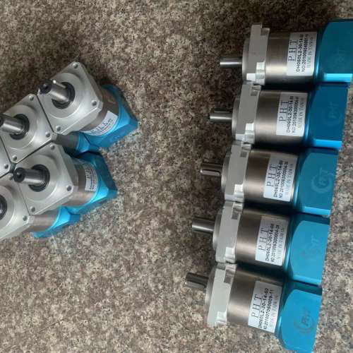 DH060L2-30-14-50行星减速机，速比1:30，二议价