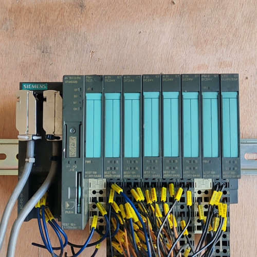 拆机西门子ET200SPLC一套 ，议价