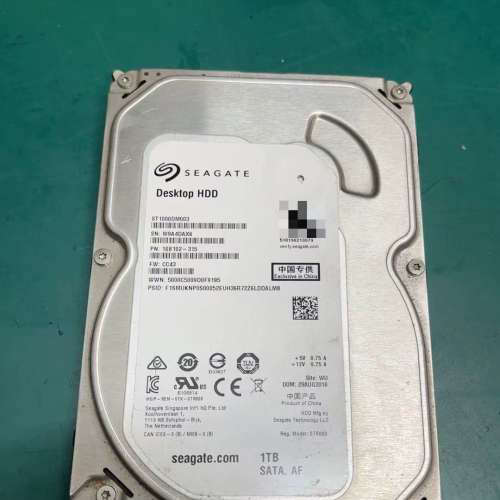 希捷1TB机械硬盘，型号ST1000DM003，3.5寸SA议价