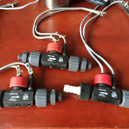 SIKA流量开关，型号是VT1541KROFIN05，德国制议价