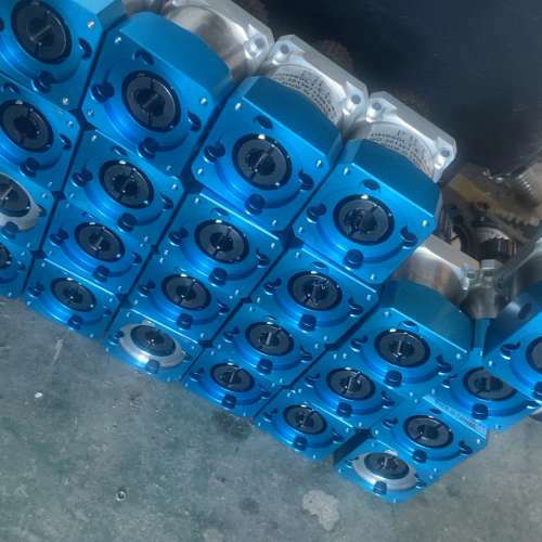 DH060L1-5-14-50行星减速机，速比1:5，转动顺议价