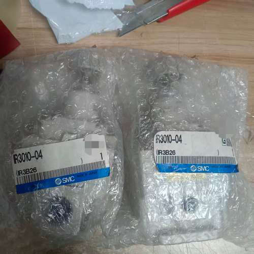 SMC调压阀IR3010-04,两个，全新未使用议价