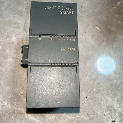 西门子EM DR16，6ES7 288-2DR16-0AA0议价