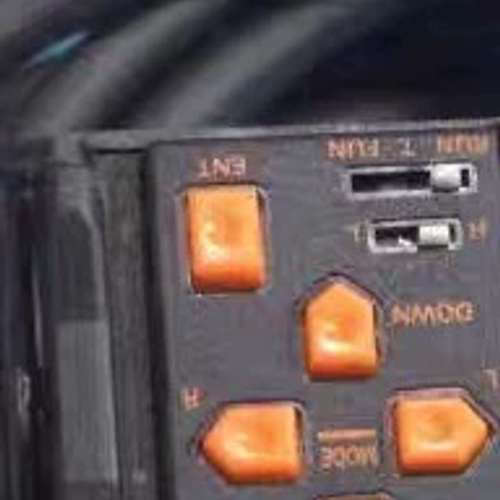 欧姆龙ZX-EDA11 ZX-EDA41激光位移传感器NPN议价