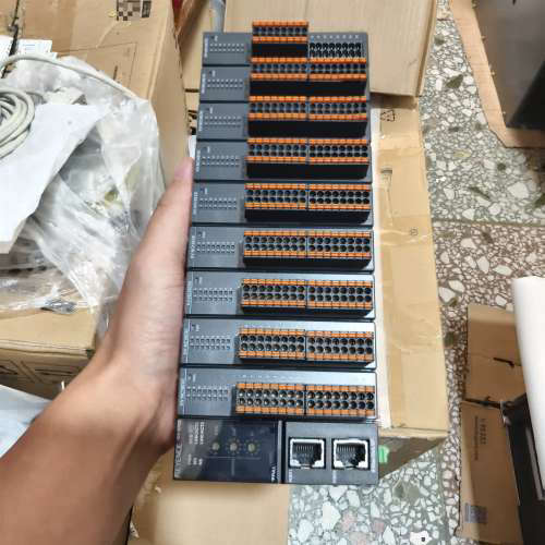 基恩士KV-EP02一个单价400，KV-NC16EXE九个议价