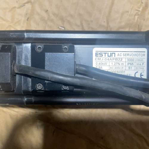 埃斯顿EMJ-04APB22伺服电机埃斯顿伺服马达拆机现货成议价