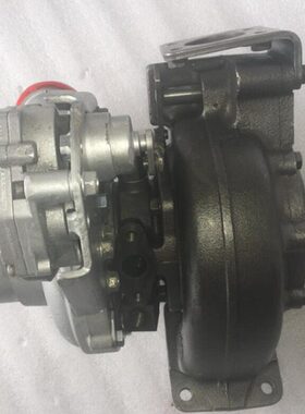 日野RHG6V发动机涡轮增压器带中冷油冷增压泵原装号S1760-E0082